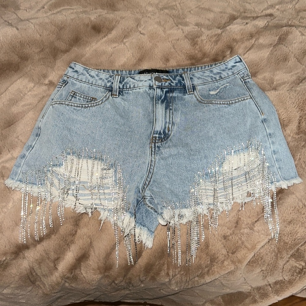 NWOT- Jean shorts